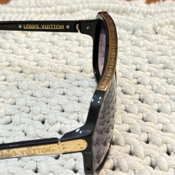 Louis Vuitton Evidence Sunglasses - Picture 4 of 16